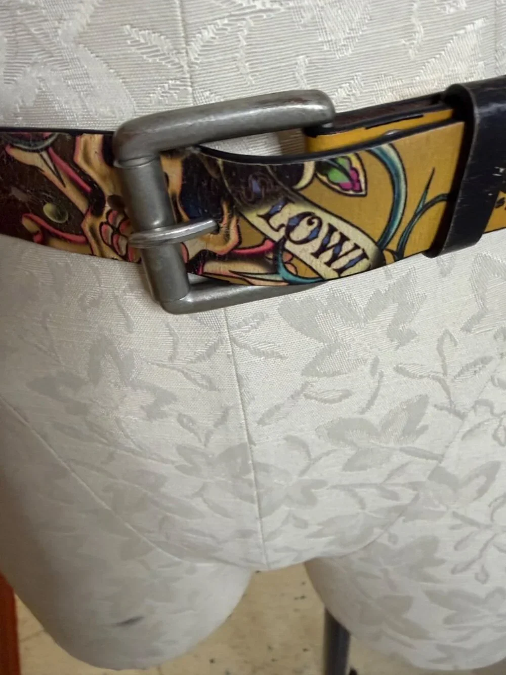 Ed Hardy Womens Studded Tattoo-inspired Belt Size M Brown Leather Casual Y2k